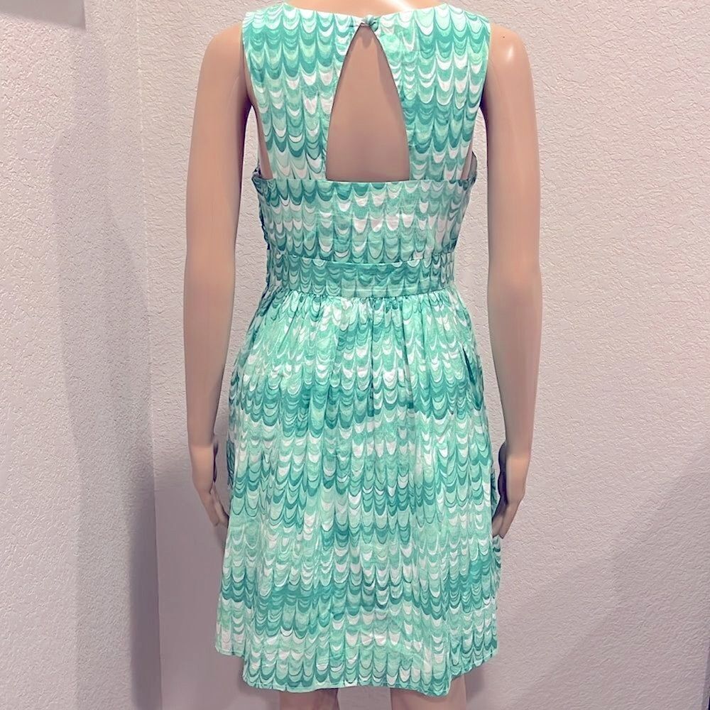 Modcloth  green dress - Picture 2 of 2